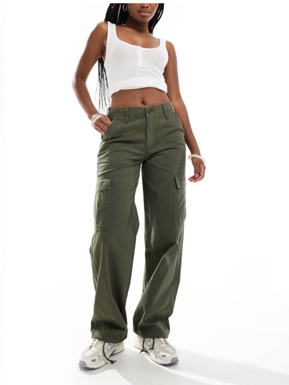 Levi’s Army Green Wide Leg Cargo Pants Y2K Gorpcore Size 26 Relaxed Fit